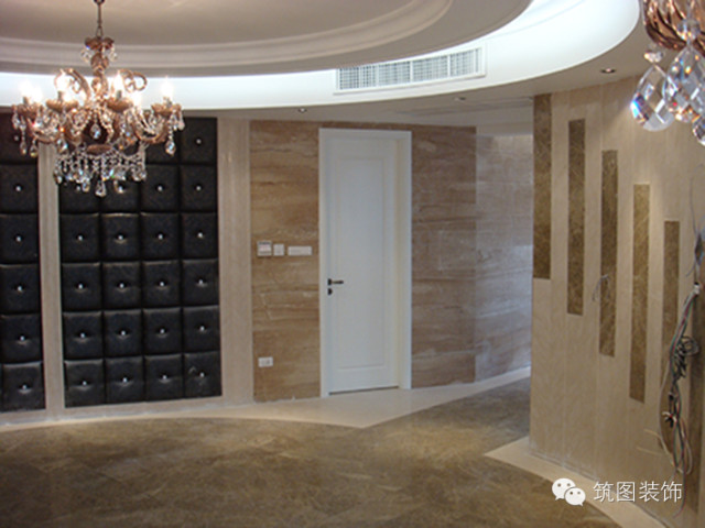 欧式 三居 80后 收纳 客厅图片来自上海筑图装饰设计工程有限公司在高乐大厦的分享
