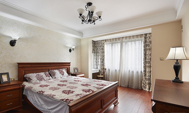 三居 美式 卧室图片来自佰辰生活装饰在【高清】140平豪装优雅美式三居的分享