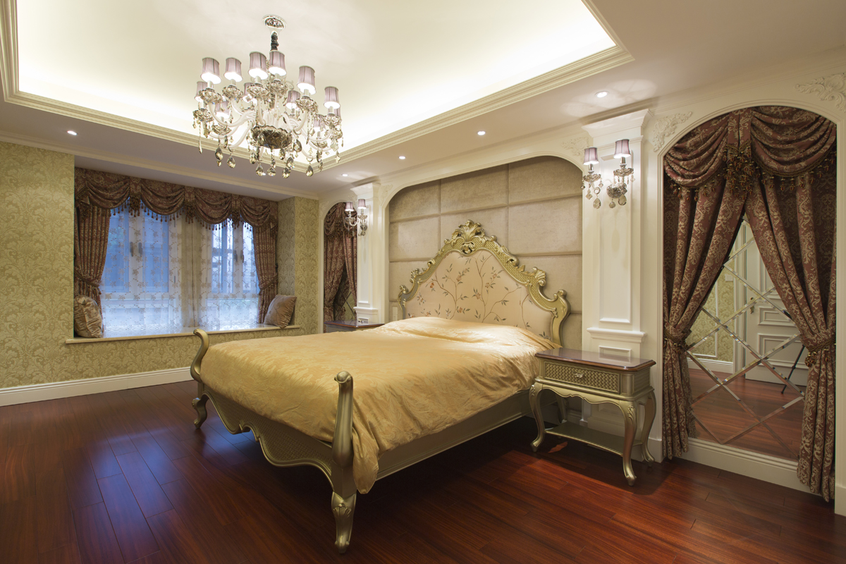 卧室图片来自武汉东易日盛在大华南湖公园世家--欧式古典的分享