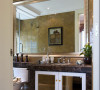 美式家居卫浴环境很注重隐私空间的质感和舒适度，建议业主多多在细节上下下功夫。
