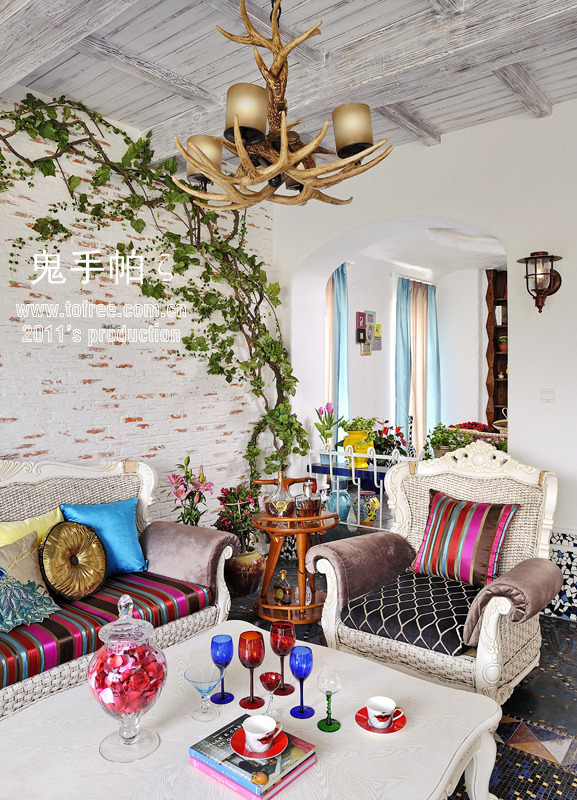 别墅 地中海 高度国际 装修设计 高度希文 客厅图片来自高度国际装饰宋增会在500平米别墅 地中海的分享