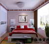 卧室布置较为温馨，作为主人的私密空间，主要以功能性和实用舒适为考虑的重点，床头的设计和用色以单一色为主，强调更强的实用性，同时非常重视装饰，还有一些中国风格传统的颜色，红色