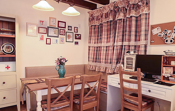 60平 英式 田园 一居 收纳 旧房改造 小资 布艺家纺 餐厅图片来自居佳祥和装饰在60平英式田园风格装修案例的分享