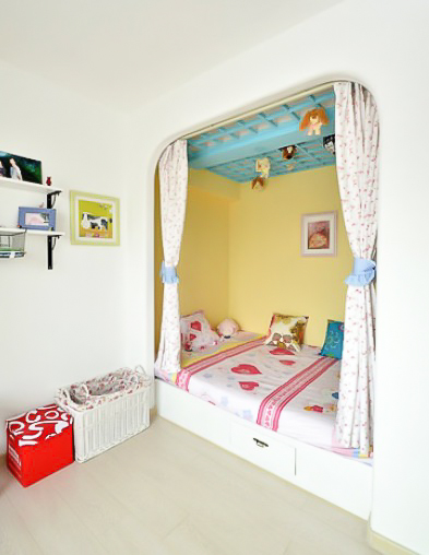 78平 二居 地中海 布艺家纺 旧房改造 小资 收纳 卧室图片来自居佳祥和装饰在78平地中海风格装修案例的分享