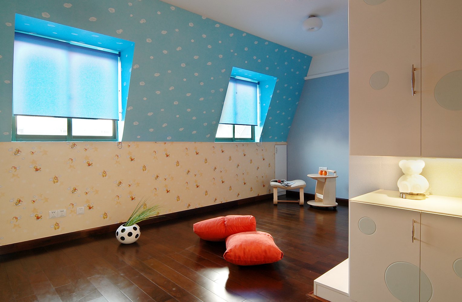 简约 复式 收纳 白领 中式 儿童房图片来自武汉实创装饰在简约复式空间里有俏皮的灵魂的分享