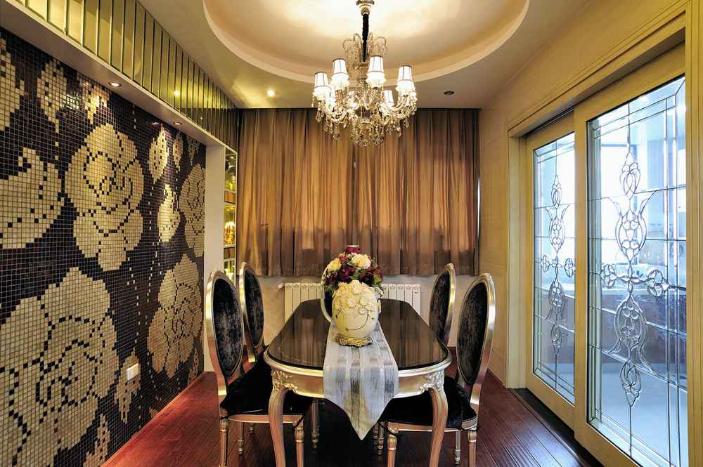 餐厅图片来自美颂雅庭装饰在东湖国际后现代风格的分享