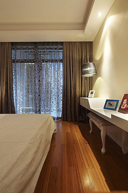 简约 三居 卧室图片来自实创装饰上海公司在120平现代简约风格装修的分享