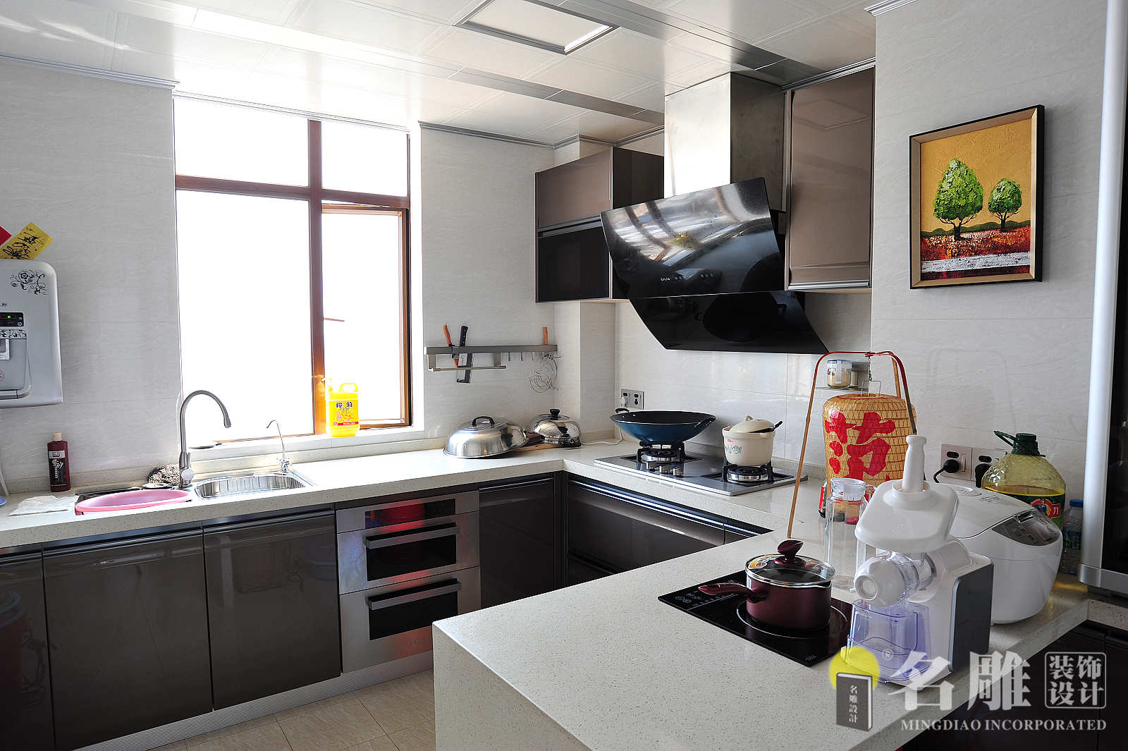 欧式 四居 豪华不俗气 舒适、温馨 品质、典雅 厨房 厨房图片来自广州名雕装饰在欧式豪华的分享