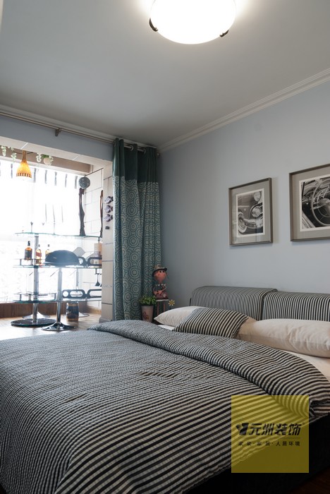 简约 三居 和平时光 温馨 卧室图片来自元洲葡萄在和平时光180平米装修实景样板间的分享