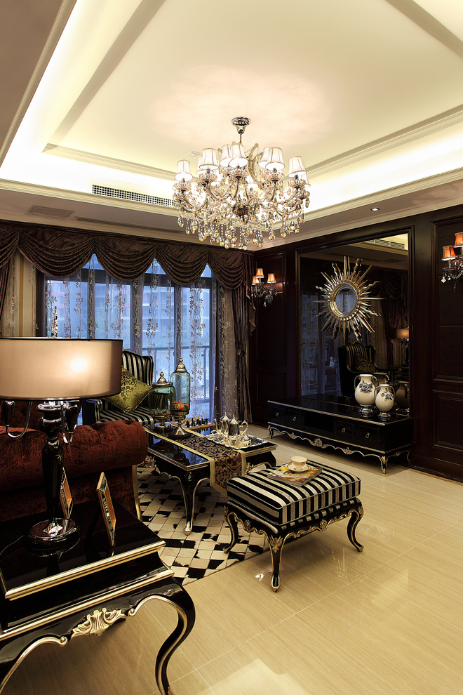 新古典 120平方 客厅图片来自沪上名家装饰在精致奢华生活的分享