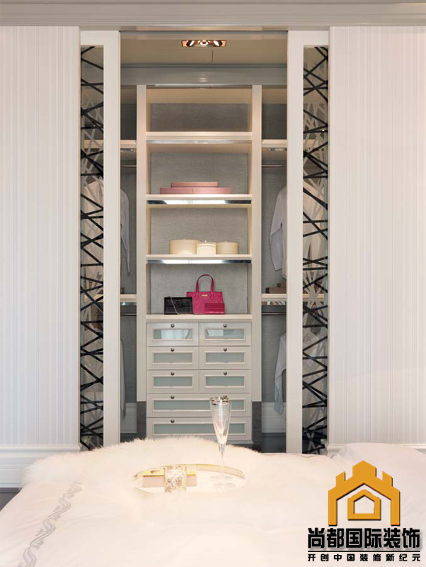 三居 新古典 白领 收纳 小资 卧室图片来自bjsdgjzs在北京尚都国际装饰（星河湾小区）的分享