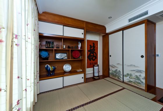别墅 书房图片来自博览天下在龙湖花盛香醍-348平米欧式风格的分享