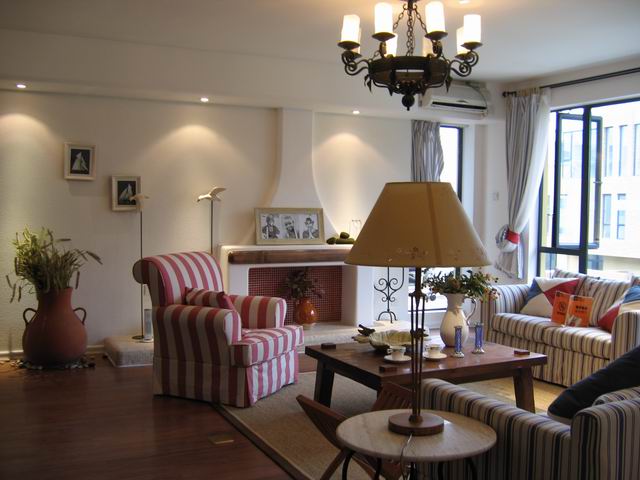 地中海 复式 装修设计 客厅图片来自阿拉奇设计在江南家园_地中海家庭装修的分享
