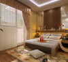 暖黄色的空间设计让整个房间看起来更加温馨，地毯设计也十分舒适，在这样一个空间中享受美好时光，很有情调