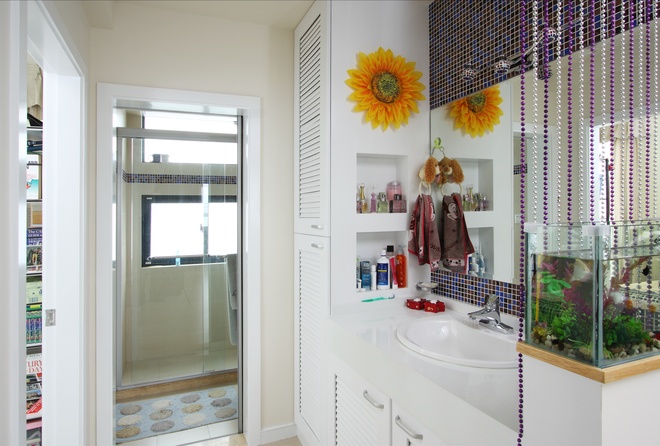 卫生间图片来自家装大管家在简单的美好 135平现代简约风3居的分享