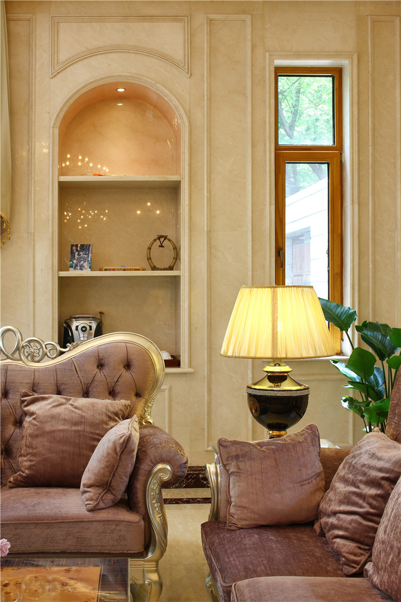 混搭 别墅 客厅图片来自尚层装饰张迪在西山艺境400平欧式混搭现代风格的分享