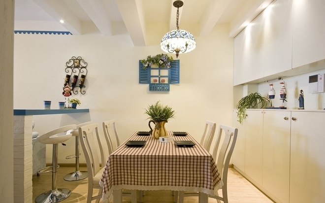 地中海 日升装饰 中铁瑞园 餐厅图片来自装修设计芳芳在中铁瑞园的分享