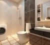 卫生间用仿壁纸的墙砖，马桶后面是两条深色的墙砖，使整个卫生间充满设计感。