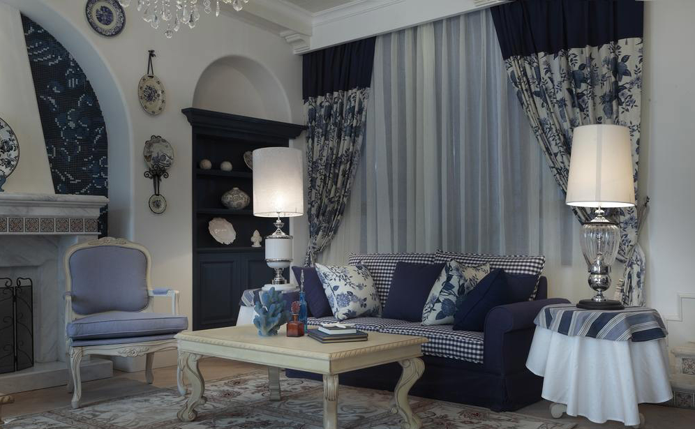 地中海 温馨 舒适 蓝与白 客厅图片来自成都生活家装饰在110㎡温馨地中海风格3居室的分享