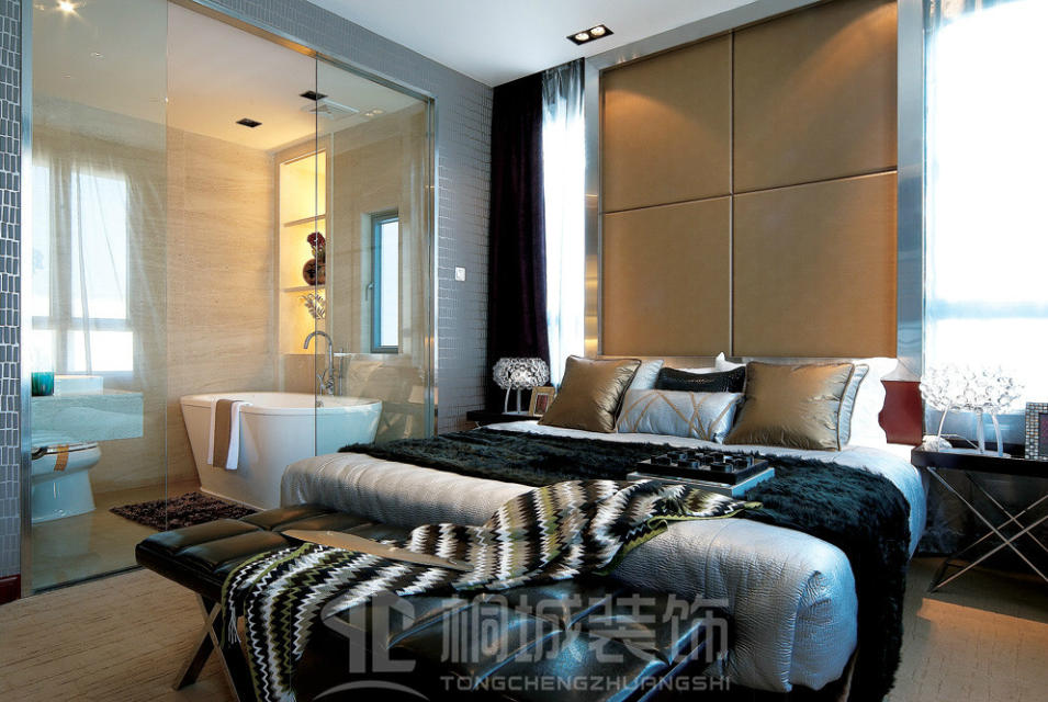 简约 现代 奢华 卧室图片来自小兵无敌在金地荔湖城B型别墅现代奢华风格的分享