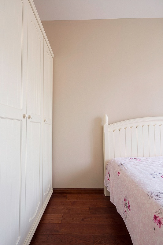 卧室图片来自家装大管家在实用舒适第一 95平现代简约三居的分享
