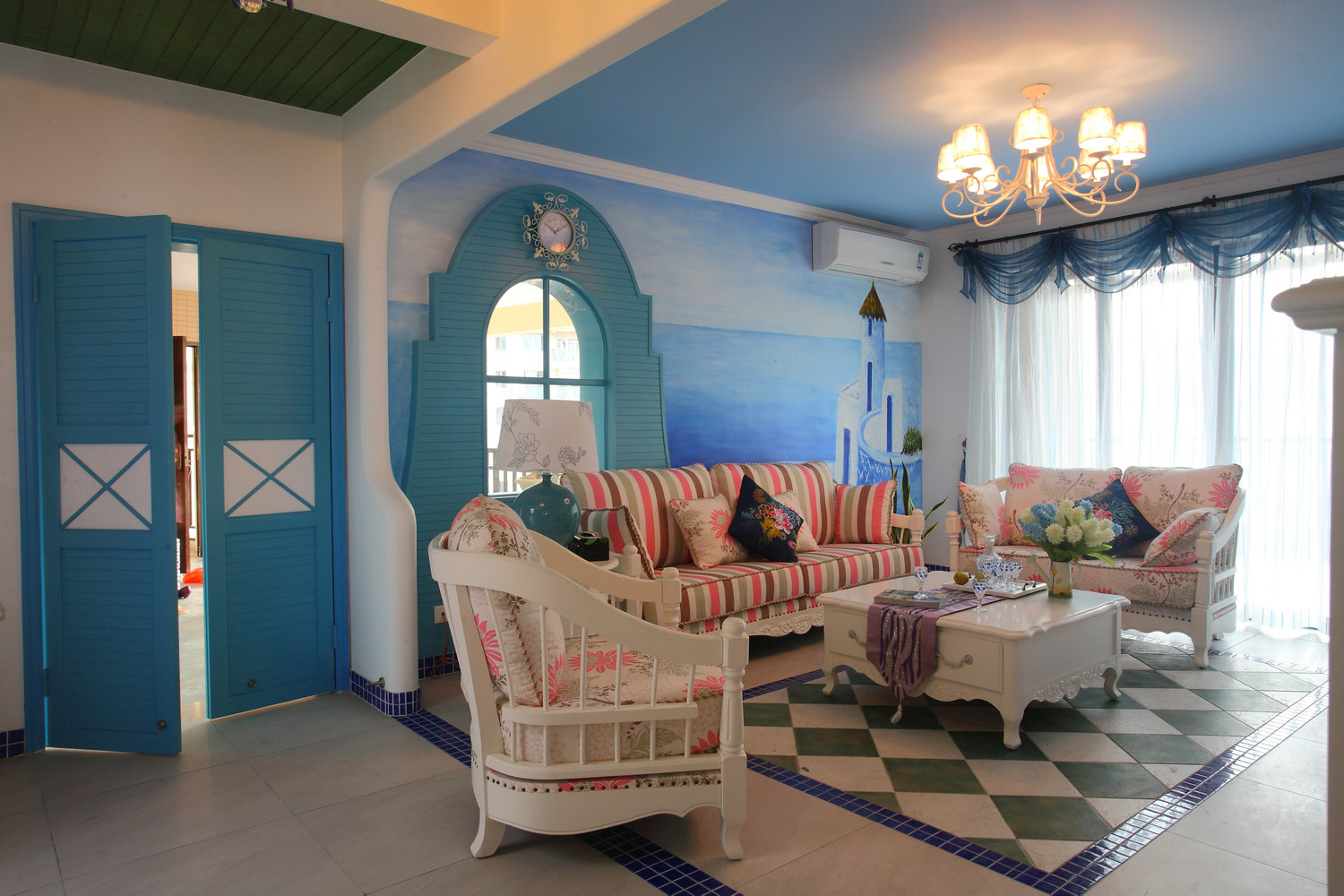 别墅 地中海 客厅图片来自实创装饰晶晶在北郊庄园210平地中海大胆设计的分享