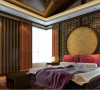 卧室的设计用一种淳朴的设计手法，追求内敛，朴素，利用中式文化木格做床的背景墙，宁静又温暖，红色床枕与地毯给卧室带来一袭暖意，感觉到一种东方的含蓄和高贵，也透露了主人的生活品味。