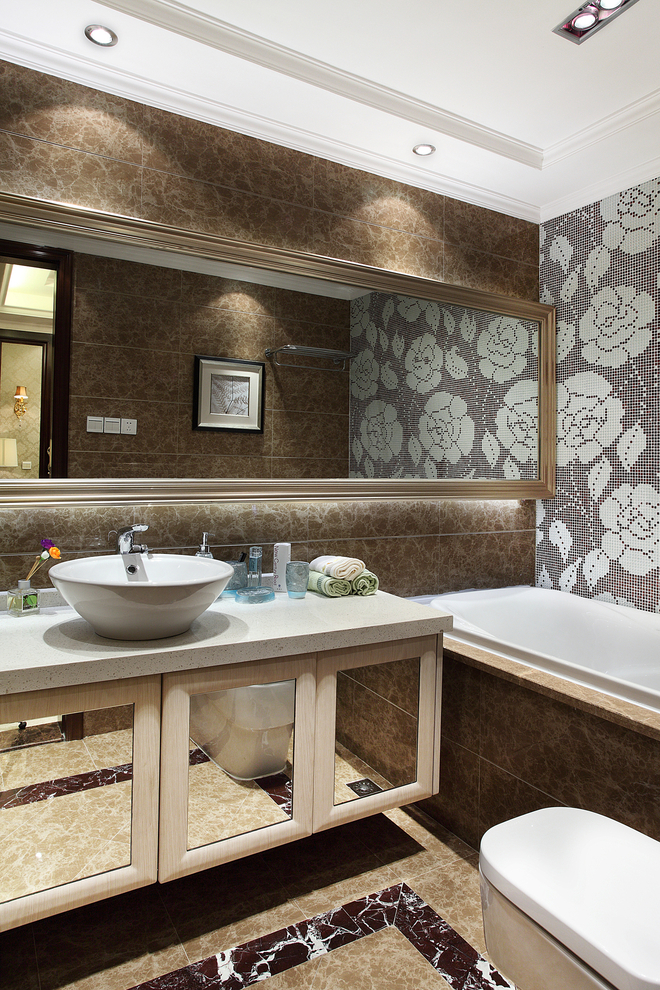 三居 古典 家庭装修 阿拉奇设计 卫生间图片来自阿拉奇设计在新古典家庭装修的分享