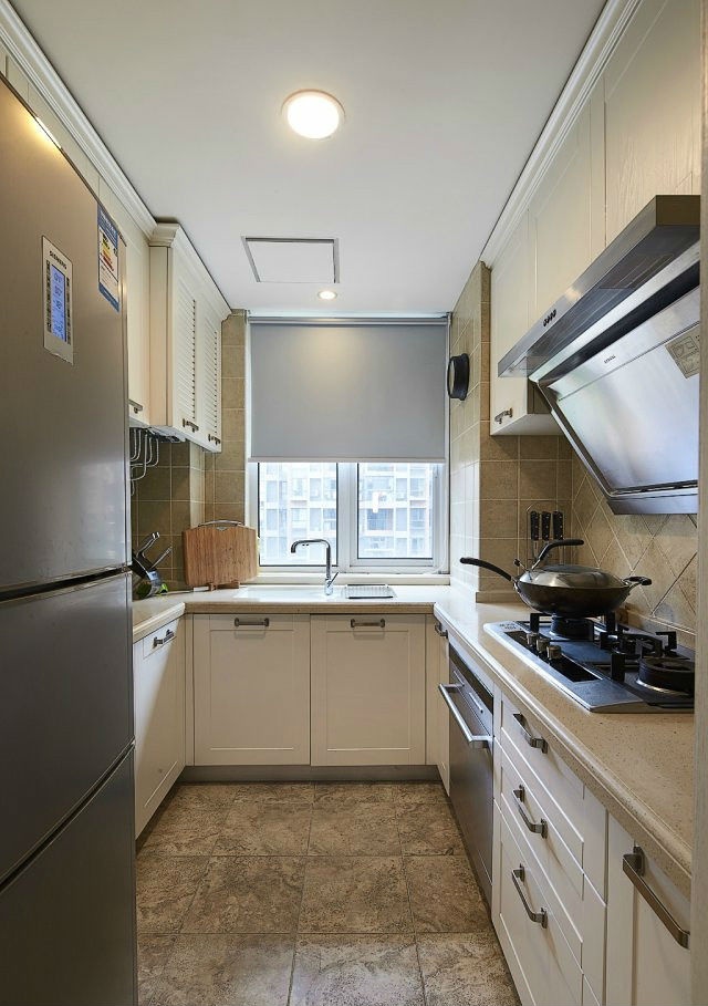 二居 美式风格 婚房 厨房图片来自实创装饰晶晶在88平美式温馨时尚雅居的分享