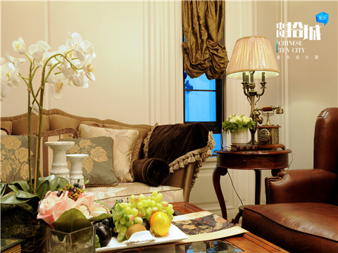 美式 混搭 三居 白领 客厅图片来自湖南美迪装饰在美村的分享