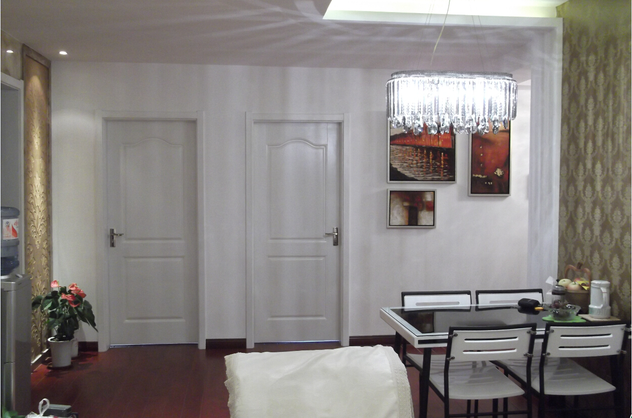 简约 三居 客厅图片来自blmboy在长安区兰乔国际的分享