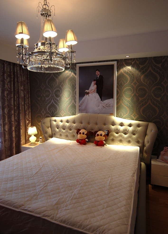 阿拉奇设计 家庭装修 混搭 现代 时尚 轻奢 卧室图片来自阿拉奇设计在轻奢混搭家庭装修的分享