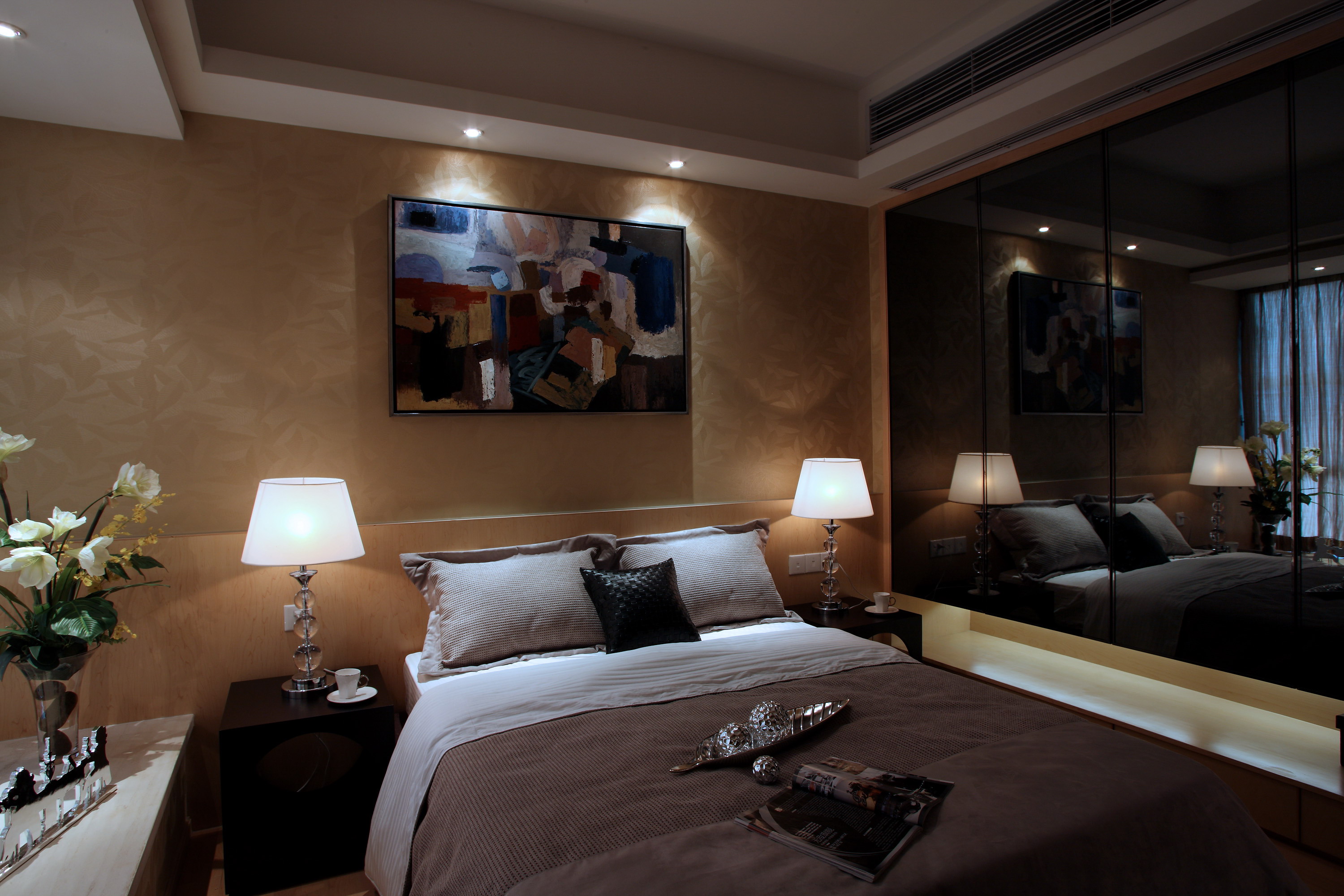 简约 港式 现代时尚 温馨 舒适 大气 卧室图片来自成都生活家装饰在现代港式风格展现的分享