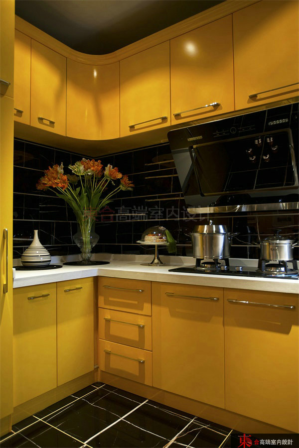 厨房图片来自東合設計在英伦湾样板间——爱马仕的分享