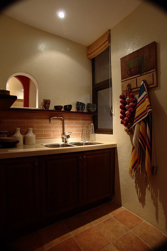 混搭 田园 美式 复式设计 家庭装修 阿拉奇设计 卫生间图片来自阿拉奇设计在美式复式家庭装修的分享