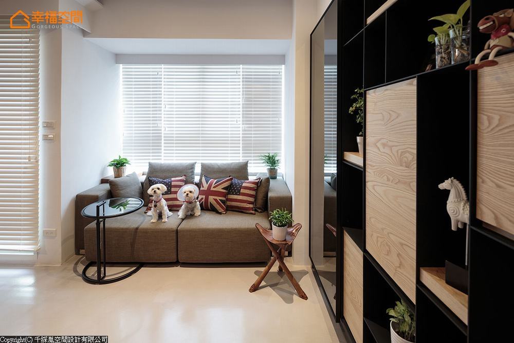 现代 小资 一居 客厅图片来自幸福空间在2人+2狗 56平实用小家的分享