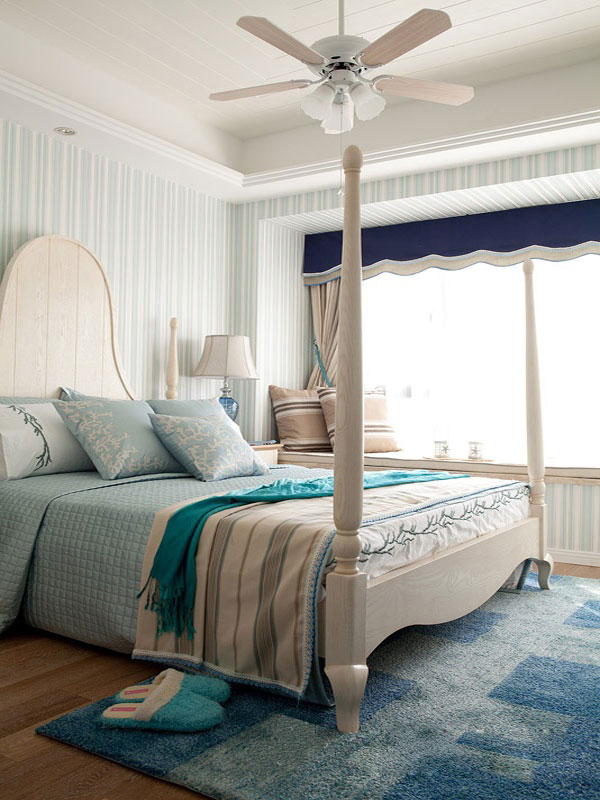 简约 地中海 温馨 舒适 卧室图片来自成都生活家装饰在123㎡温馨地中海风格三居室的分享