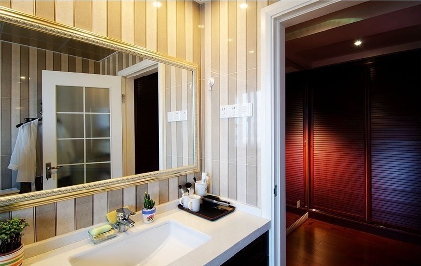 简约 现代 三居 阿拉奇设计 家庭装修 卫生间图片来自阿拉奇设计在简约浪漫的婚房装修的分享