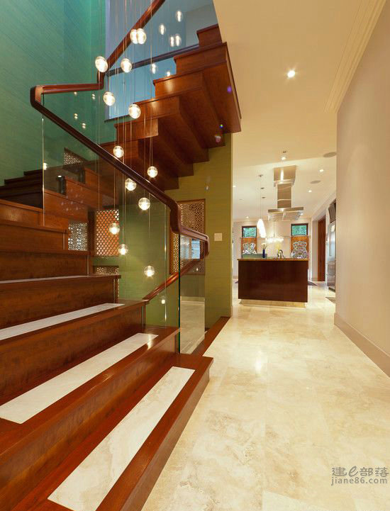 简约 混搭 三居 白领 收纳 80后 小资 楼梯图片来自苹果装饰公司在15种室内楼梯设计（苹果装饰）的分享