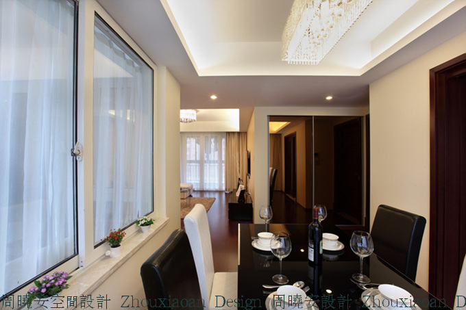 小资 80后 白领 三居 简约 餐厅图片来自周晓安在中央景城的分享