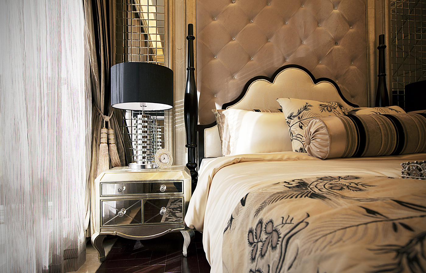 新古典 卧室 卧室图片来自实创装饰范范在新古典风的分享