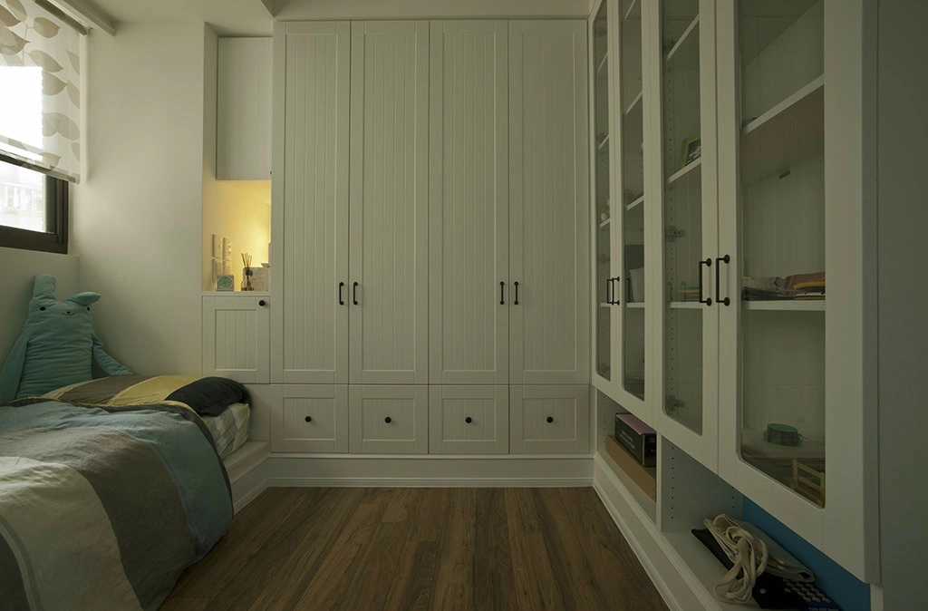 简约 欧式 混搭 80后 小资 美式 舒适 温馨 卧室图片来自成都生活家装饰在130平舒适美式风格之家的分享