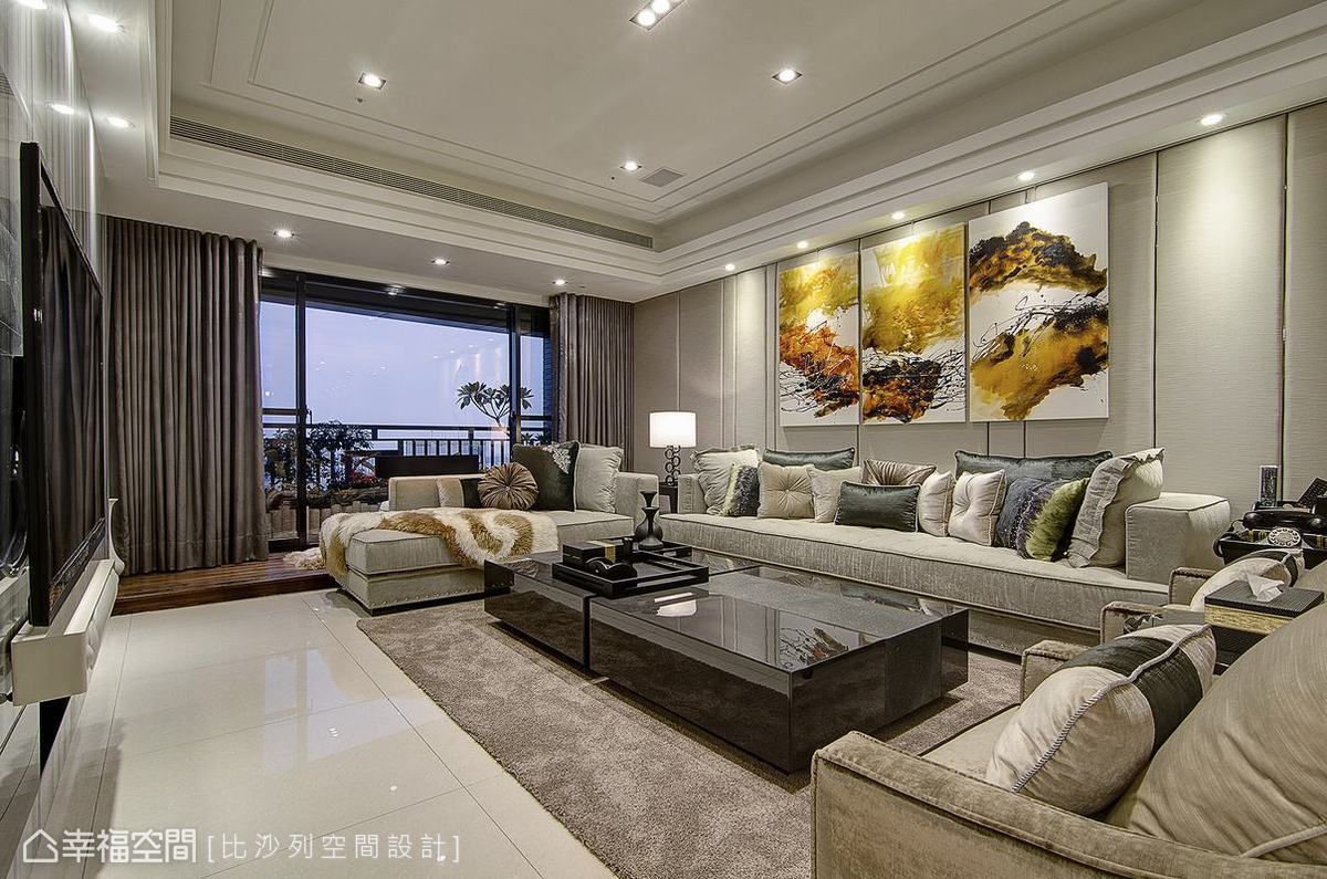幸福空间 高端设计 台湾设计师 客厅图片来自幸福空间在231平退休好惬意 家族欢聚乐活宅的分享