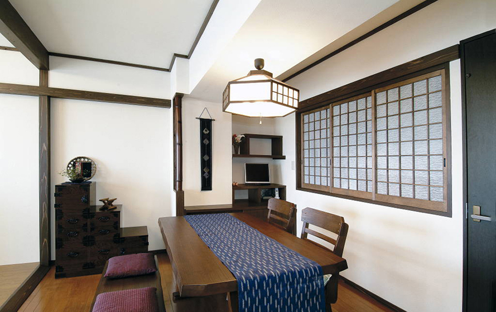 简约 日式 三居 白领 80后 小资 餐厅图片来自成都生活家装饰在87㎡日式风格小三居的分享
