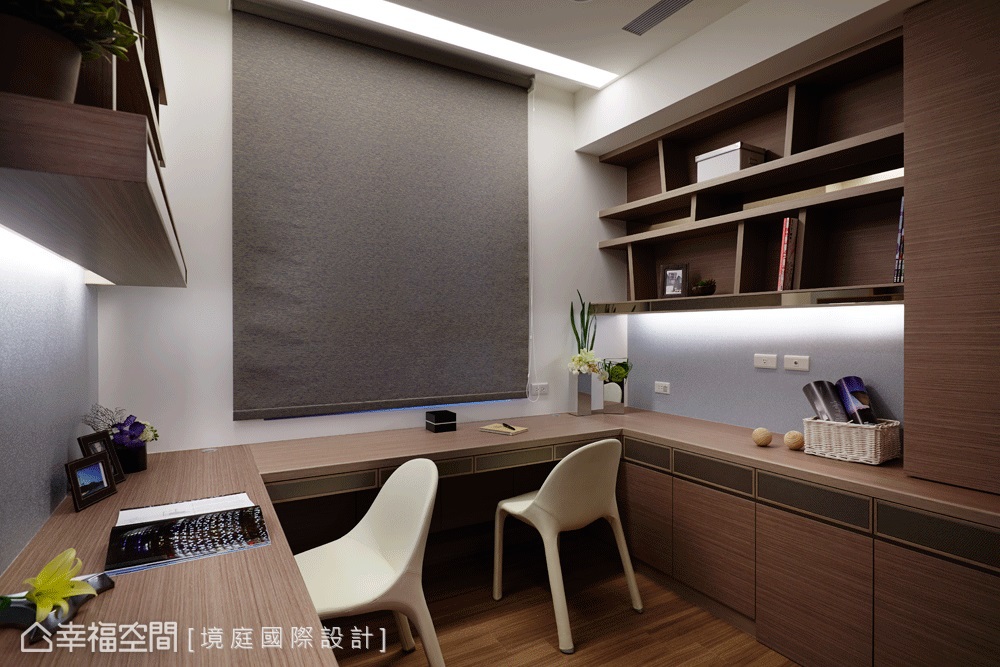 幸福空间 高端设计 台湾设计师 现代风格 书房图片来自幸福空间在115平木质刻划 铺叙暖色温雅的分享