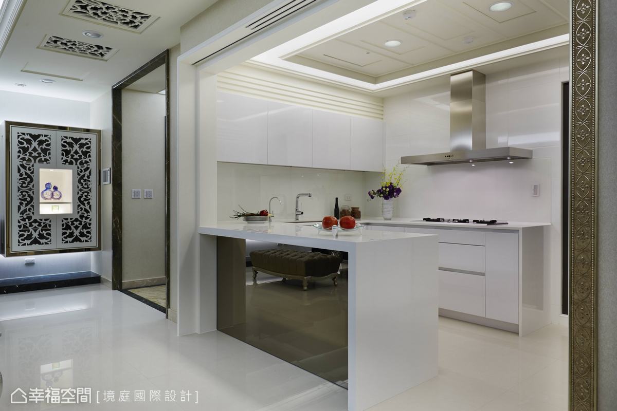 幸福空间 高端设计 台湾设计师 新古典 厨房图片来自幸福空间在224平典藏。混搭 新居家温度的分享
