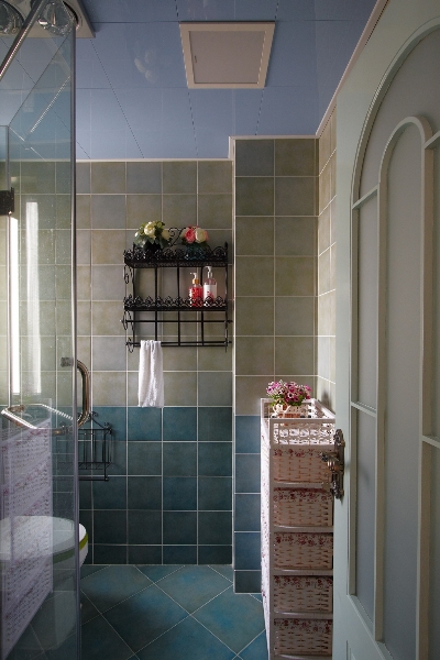 卫生间图片来自芙蓉锦程装饰有限公司在清新自然家居风的分享