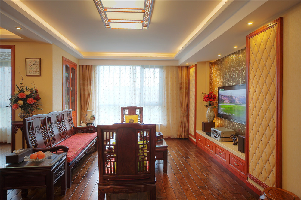 四居室 中式 装修实景 聚通装璜 客厅图片来自jtong0002在上海招商雍景城里的大户人家！的分享