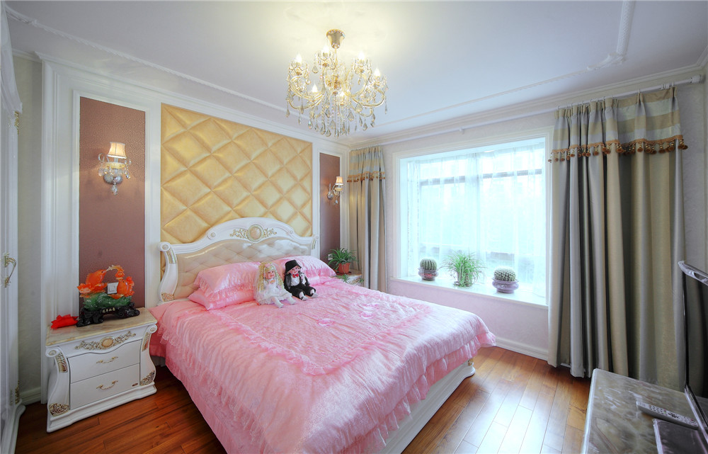 四居室 装修设计 欧式 聚通装璜 实景展示 卧室图片来自jtong0002在巴黎之春公主之家，优雅欧美实景的分享