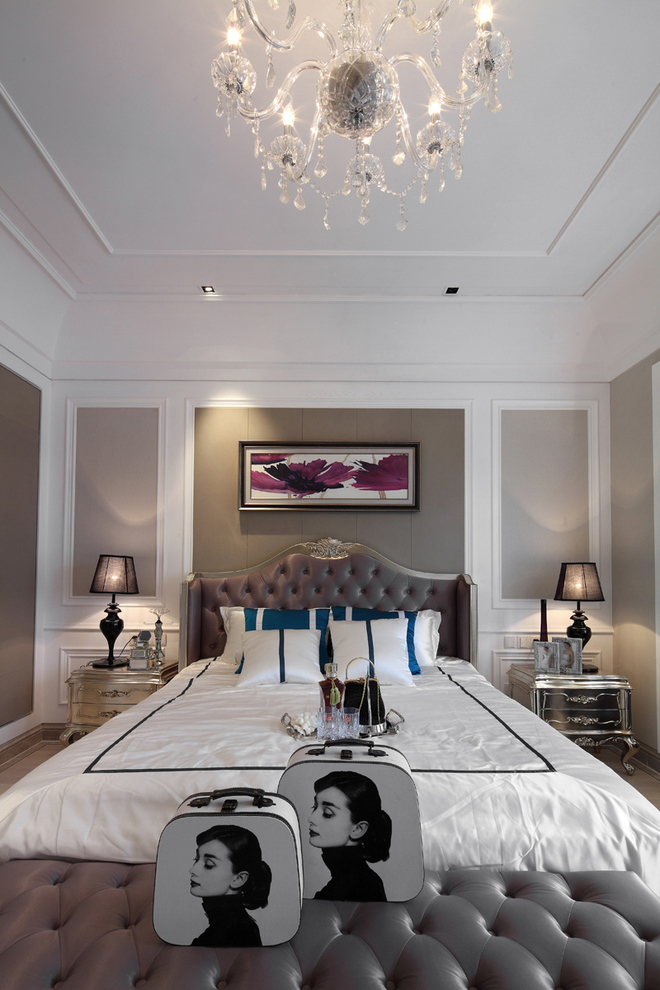 卧室图片来自家装大管家在轻奢典雅 300平简欧风格洋房的分享